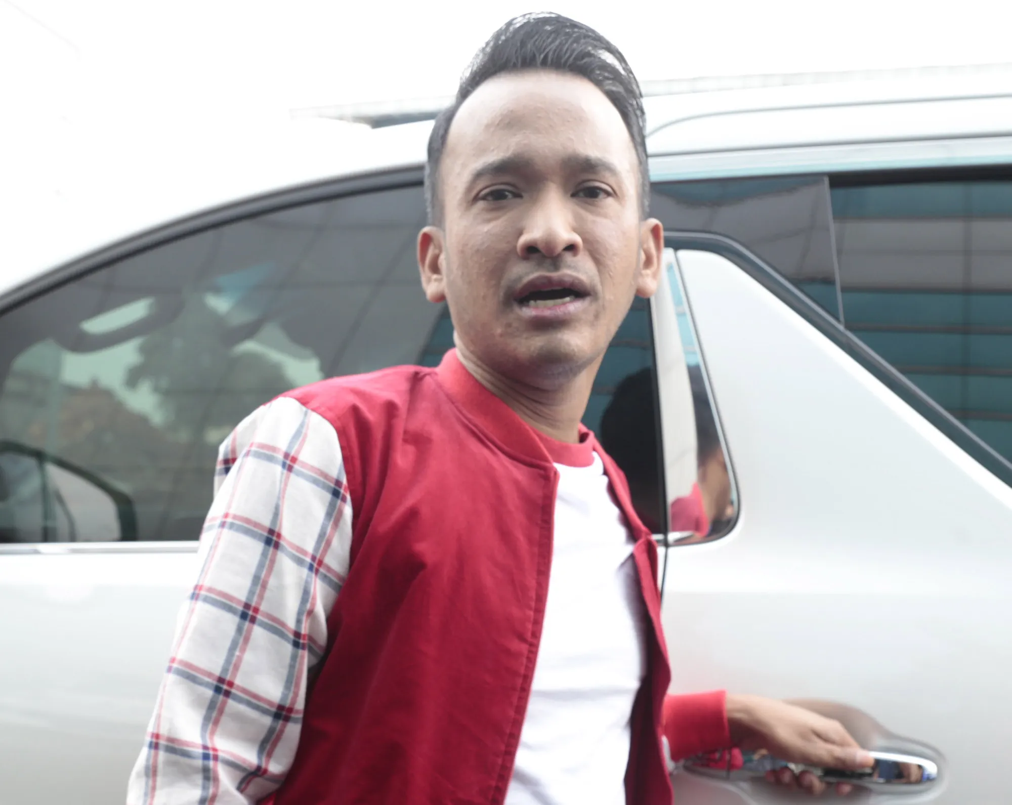 Tanggung Jawab di Dunia Hiburan
