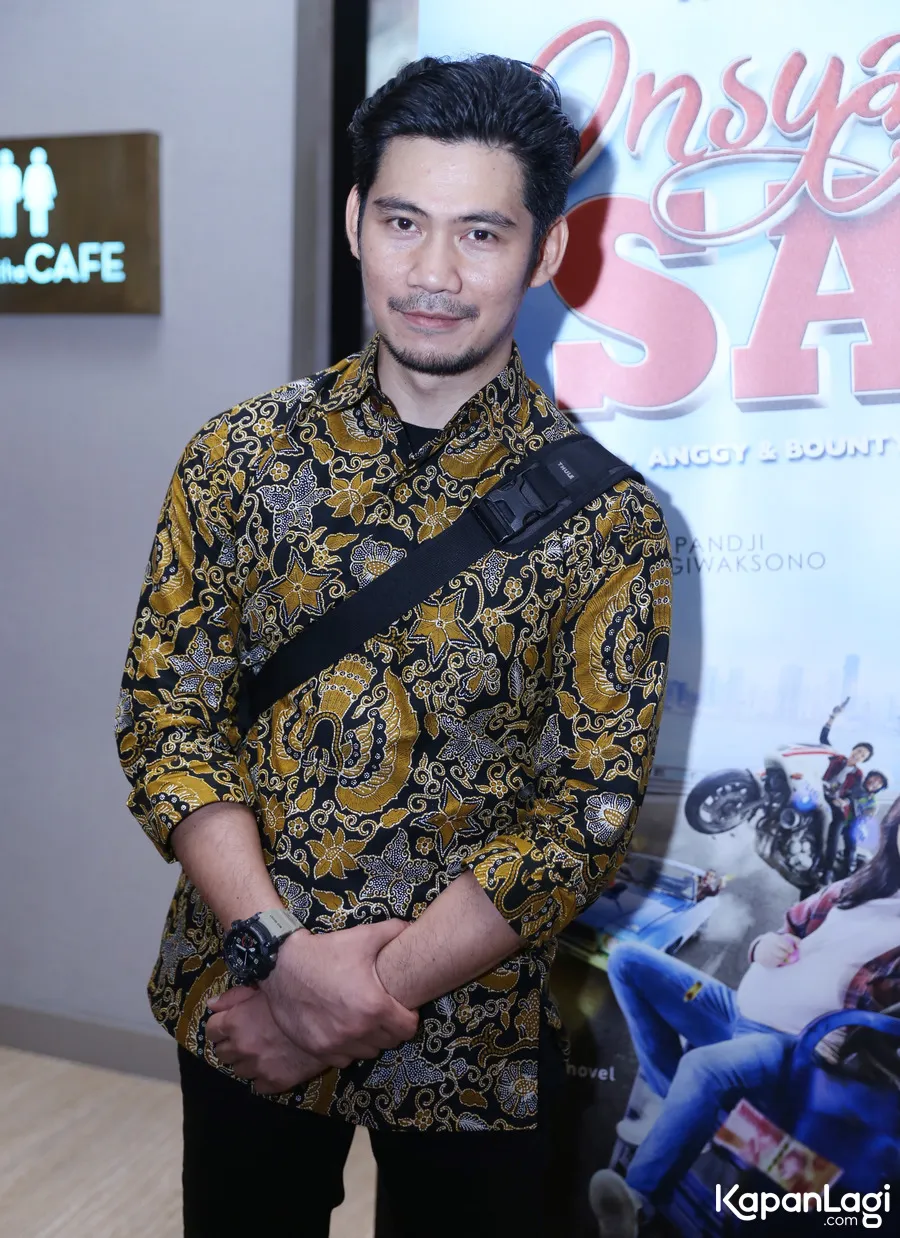 Donny Alamsyah ternyata kerap 'dijaga' oleh anaknya selama promosi INSYA ALLAH SAH 2. © KapanLagi.com/Muhammad Akrom Sukarya