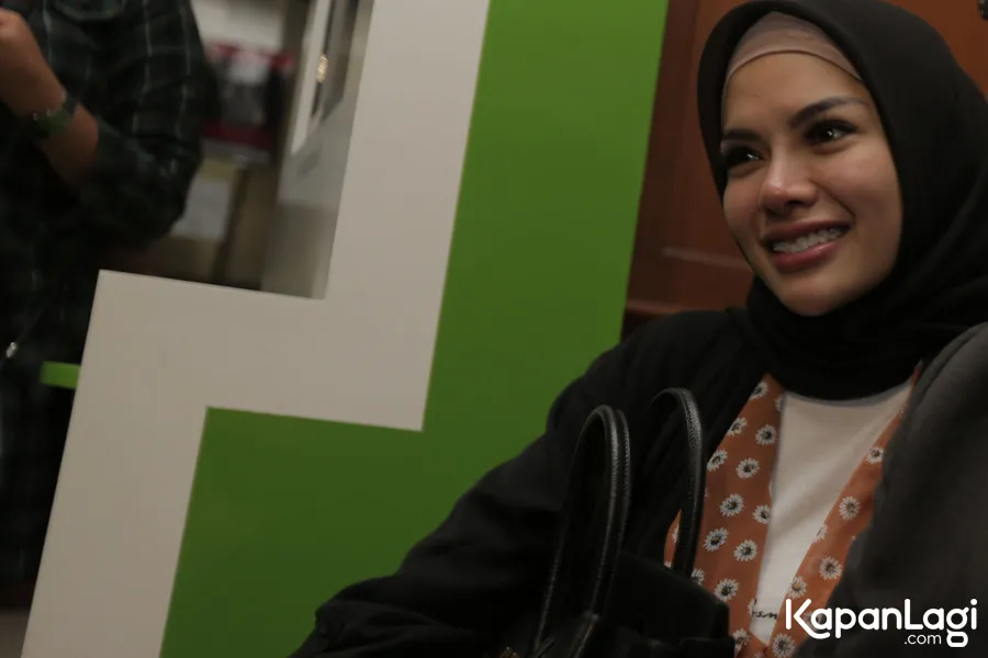 Gagal membina rumah tangga dengan Dipo Latief, Nikita Mirzani akan lebih hati-hati pilih pria. © KapanLagi.com/Budy Santoso