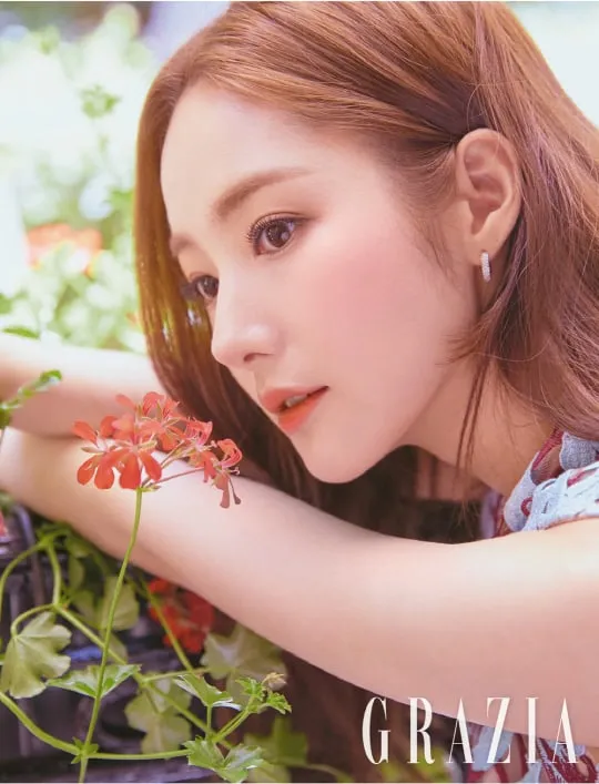 Park Min Young © Grazia