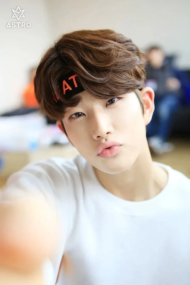 Credit: via koreaboo.com