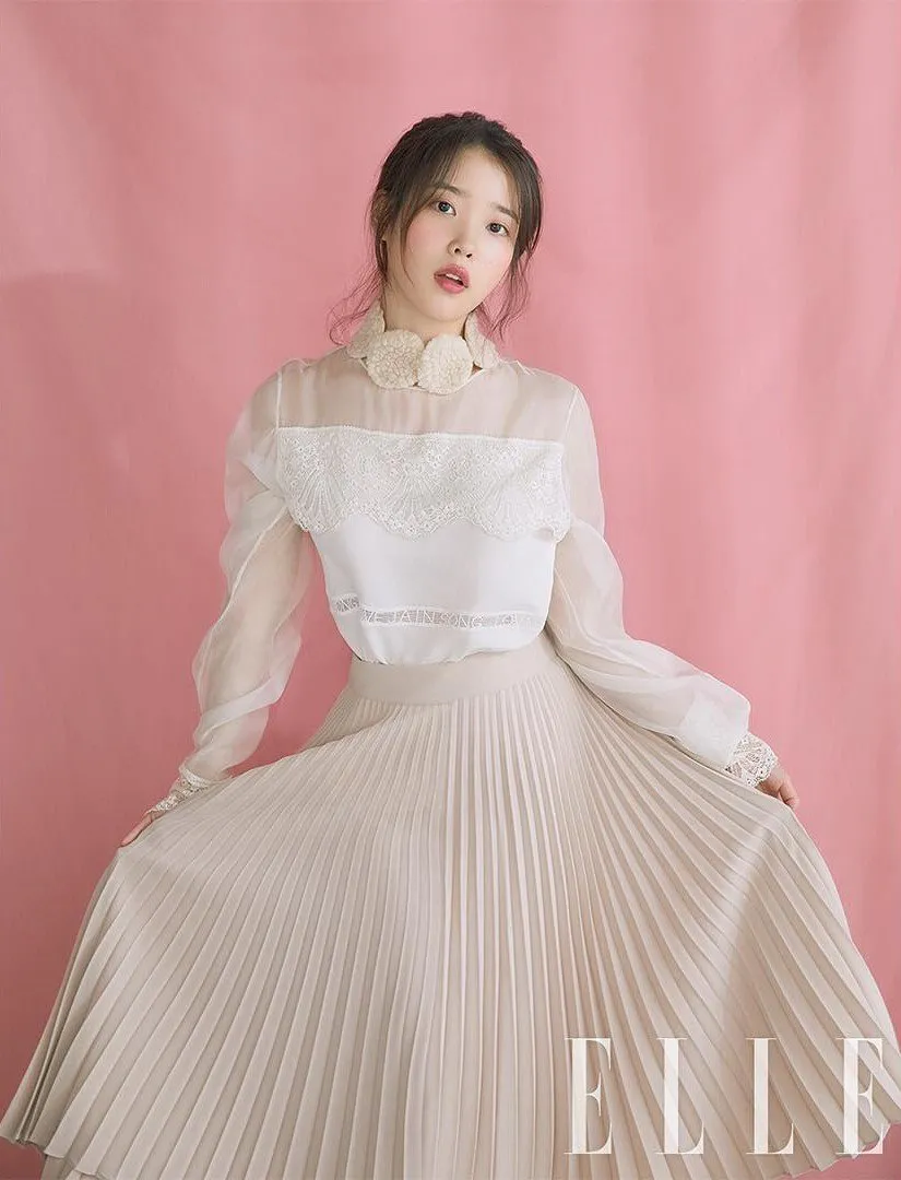 IU © Elle Magazine
