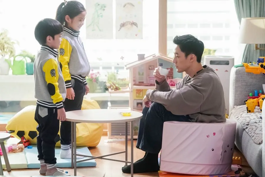 Terius Behind Me © MBC