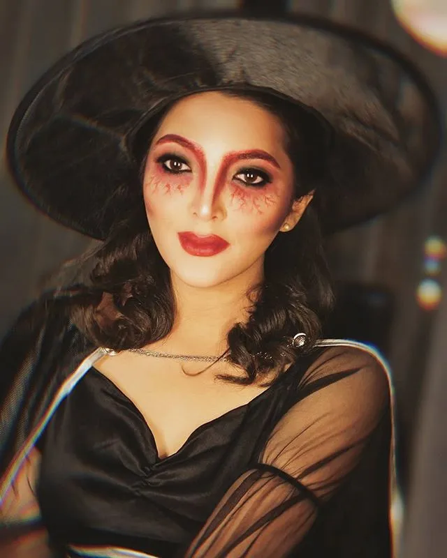 Credit: instagram.com/bellebelzmakeup