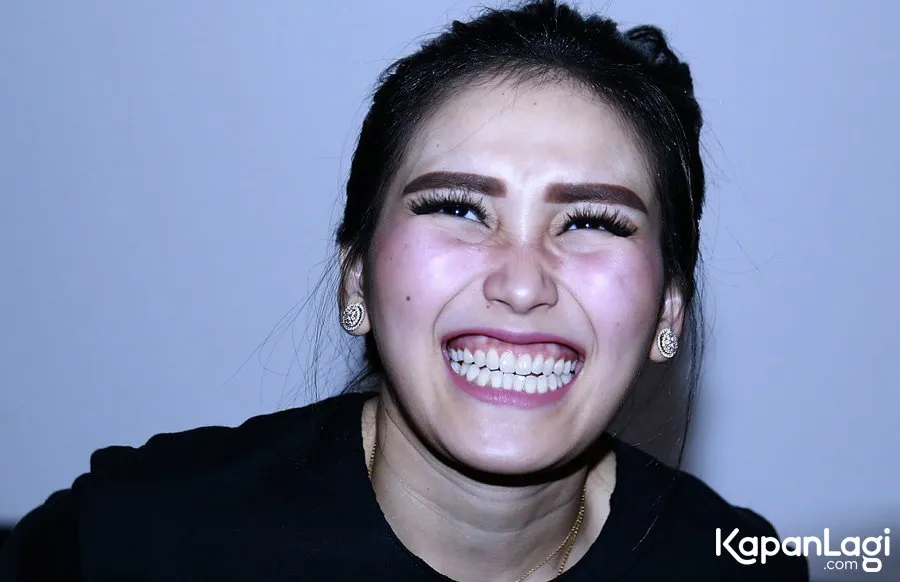Ayu Ting Ting © KapanLagi.com/Agus Apriyanto