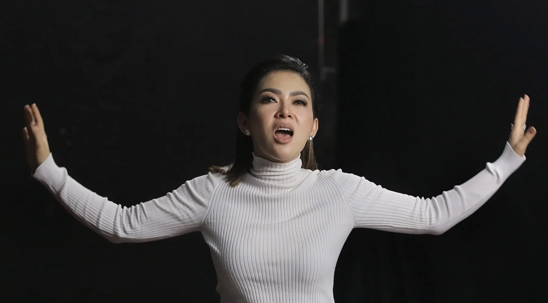 Syahrini diramal bakal menikah tahun depan © KapanLagi Youniverse/Bambang E Ros