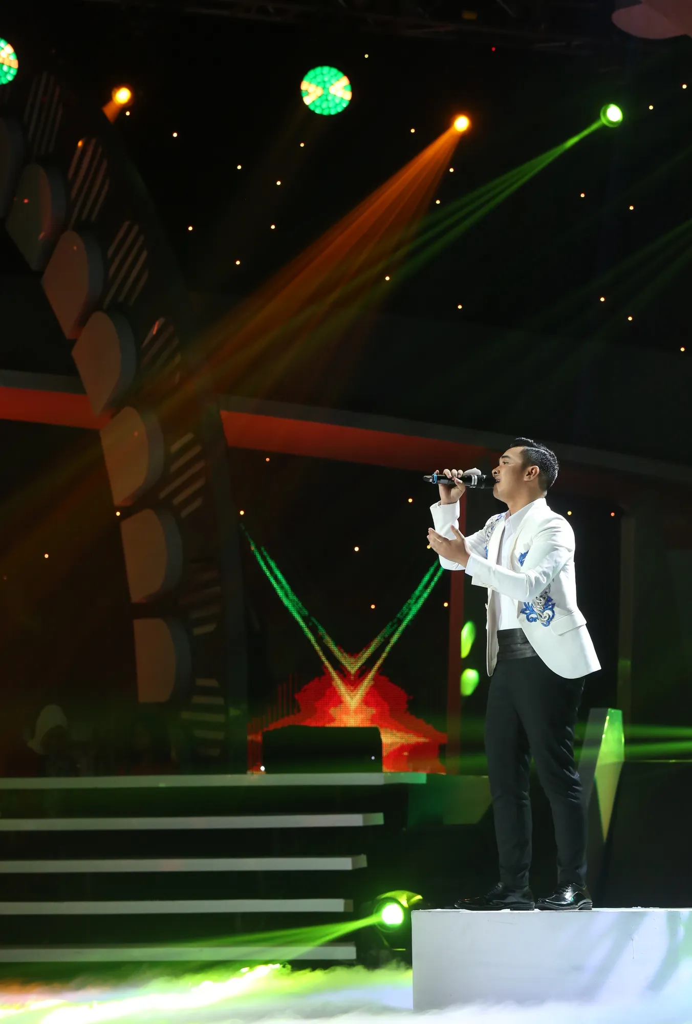 Penampilan Zam Ryzam membuat komentator menitikkan air mata. (Foto: Nurwahyunan)