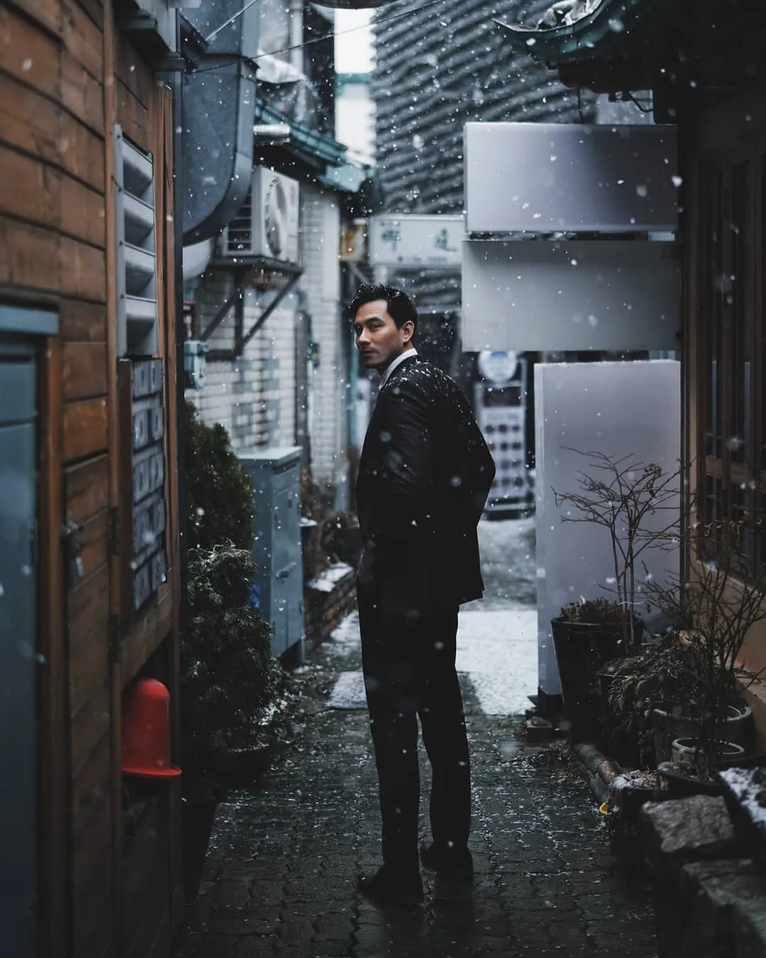 Potret Darius saat salju turun (credit: instagram.com/ringgoagus)