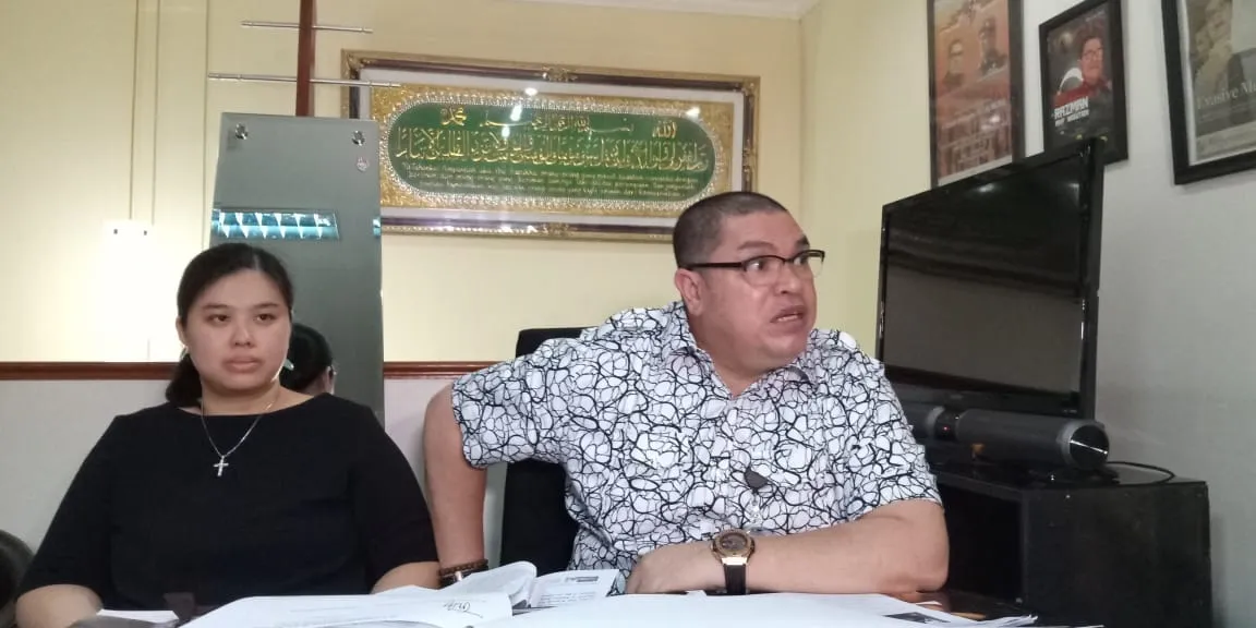 Shirley dan kuasa hukum © KapanLagi.com®