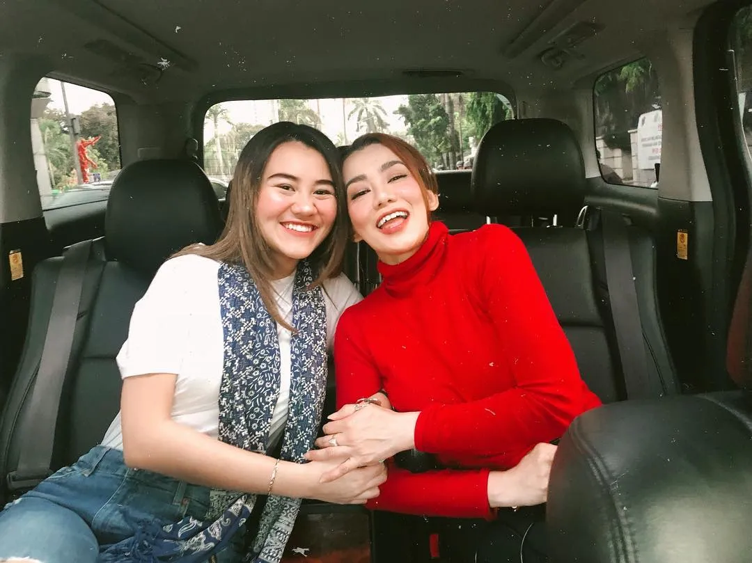 Aaliyah dan Reza bak sahabatan (credit: instagram.com/aaliyah.massaid)