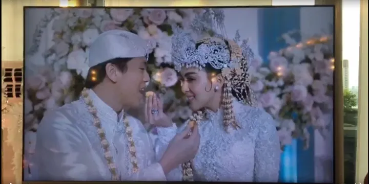 Syahrini - Reino Barack © KapanLagi.com/Agus Apriyanto