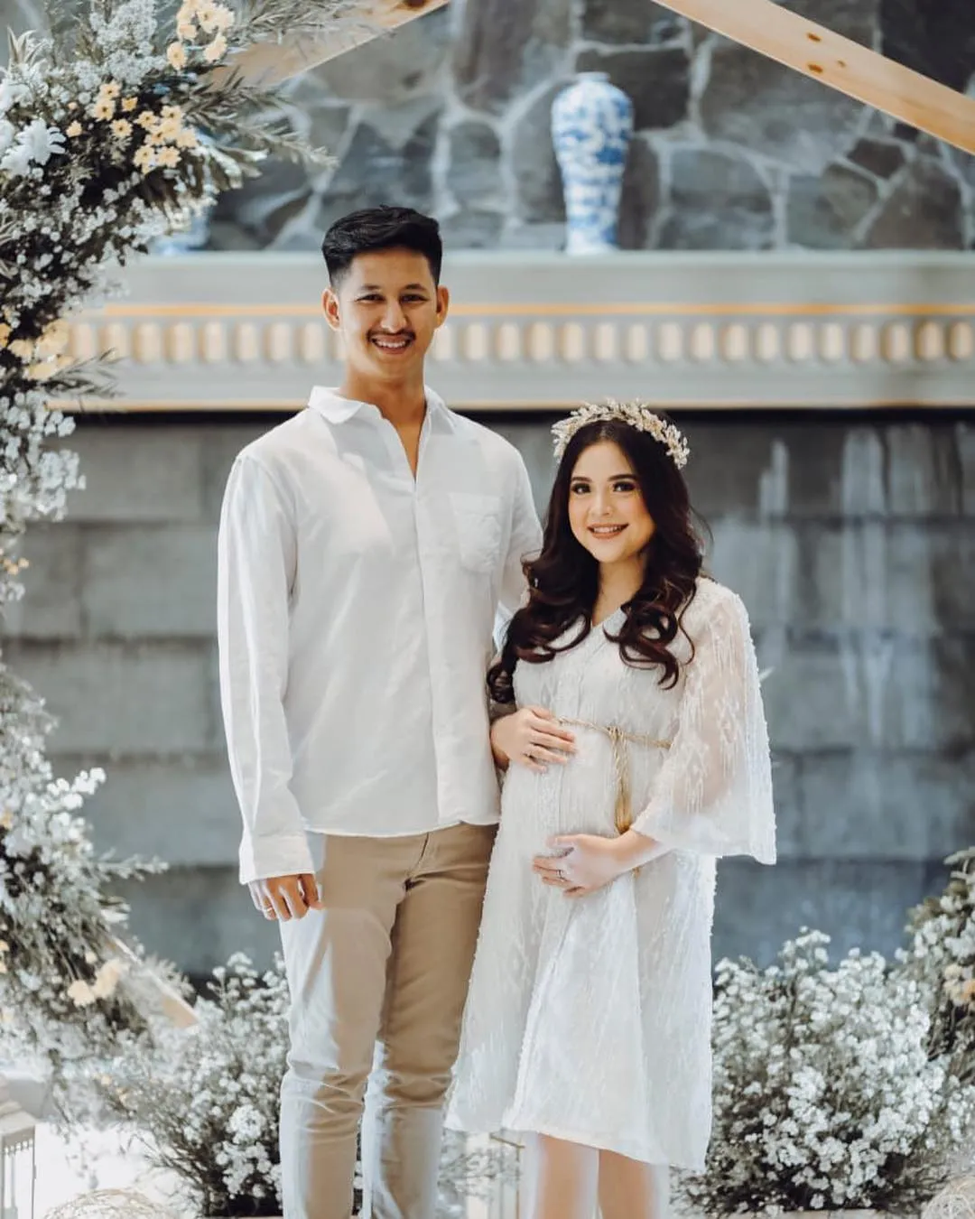 Tasya hamil 7 bulan © instagram.com/tasyakamila; @deekayphotography, diambil 11/3/2019 pukul 15.00