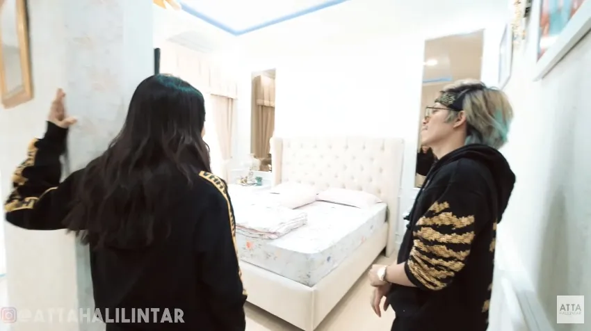 (credit: Atta Halilintar YouTube channel)