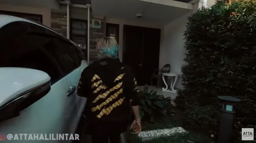 Tampak depan rumah Natasha Wilona 