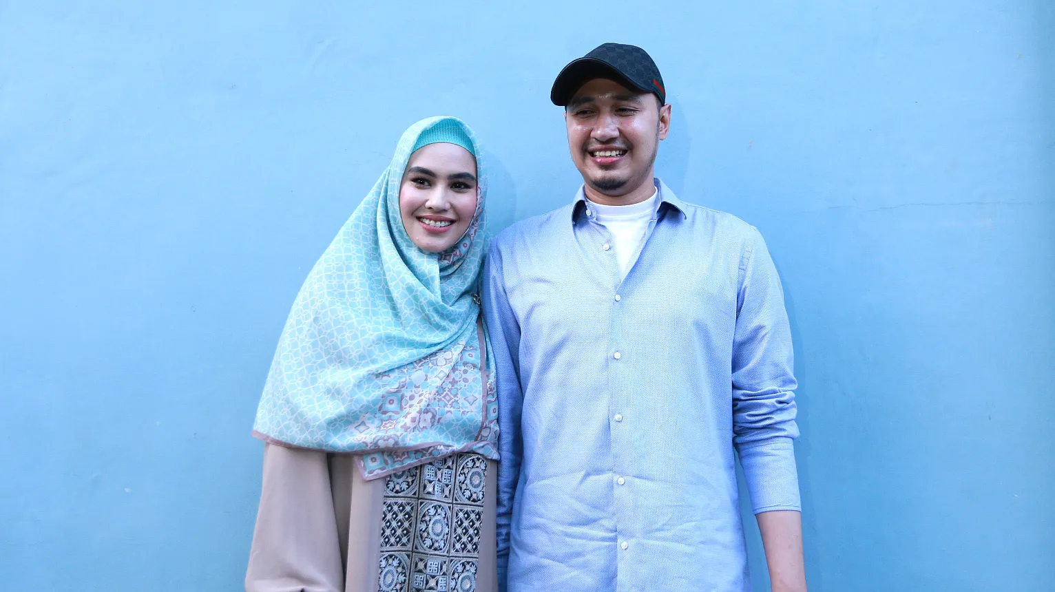 Suami Sangat Protektif
