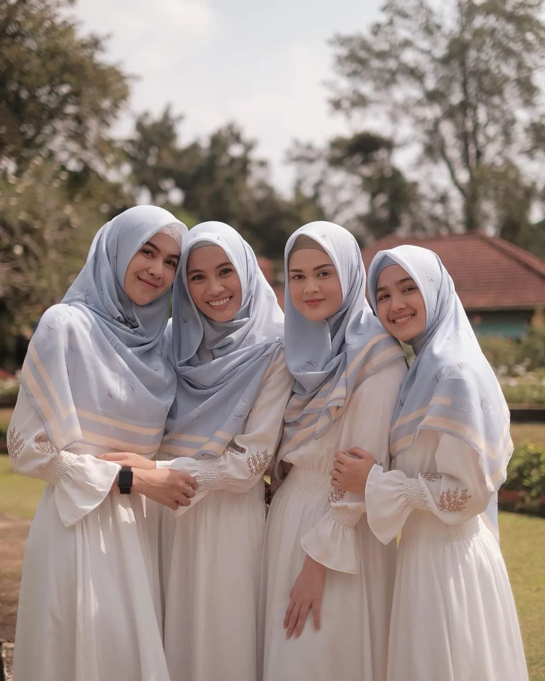 (credit: instagram.com/imazfitria)