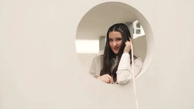 Titi DJ miliki panggilan sayang untuk Stephanie Poetri (credit: Stephanie Poetri YouTube channel)