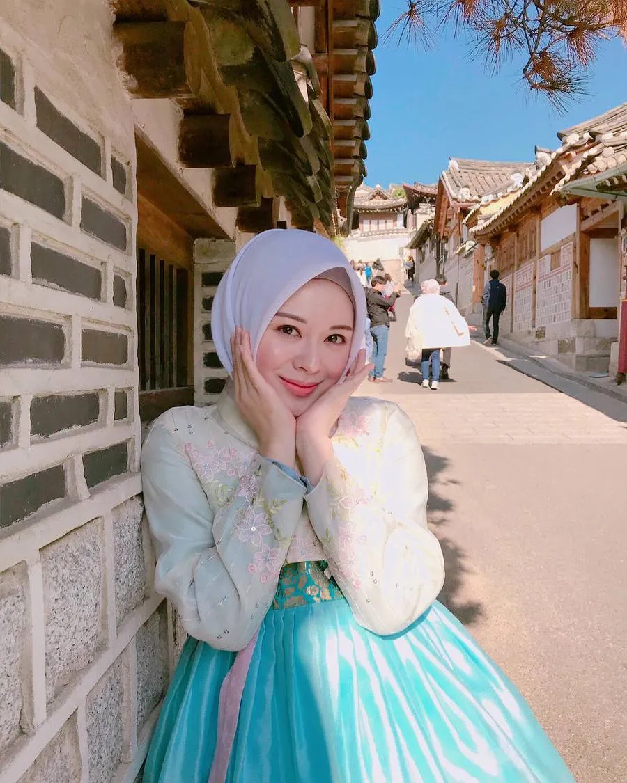 Ayana Jihye Moon © instagram.com/xolovelyayana