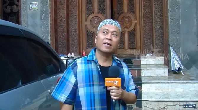 Wakafkan Tempat Praktik Jadi Masjid
