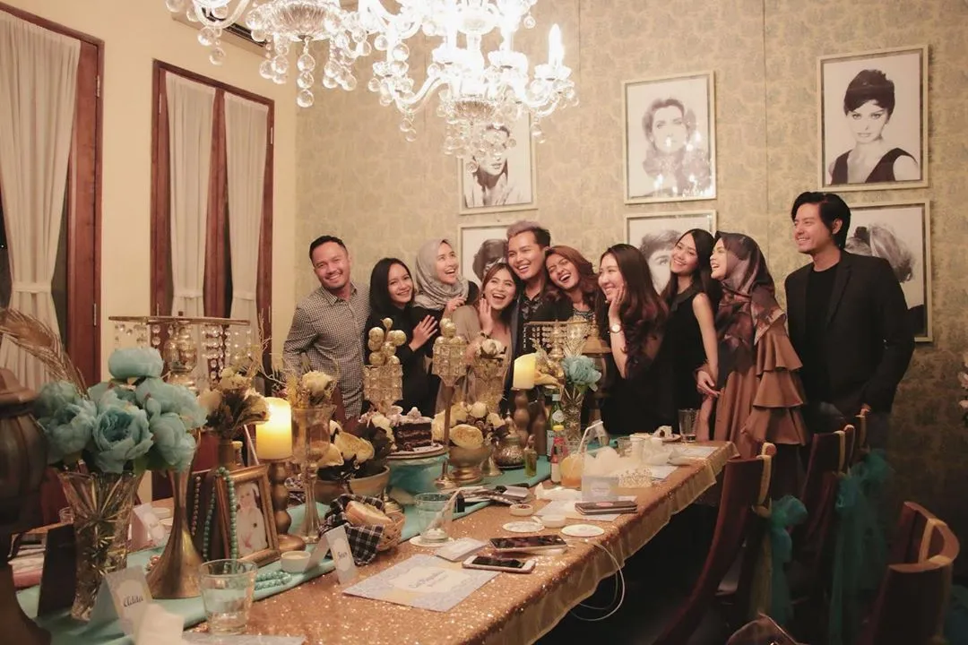 (credit: instagram.com/cutratumeyriska)