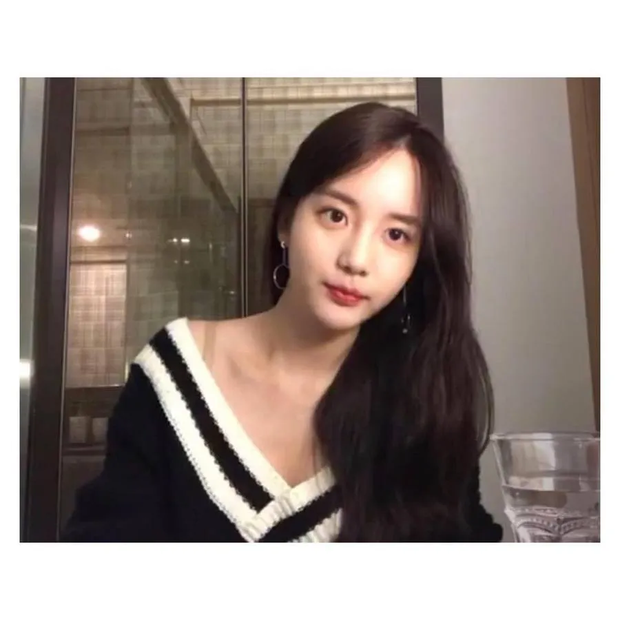 Han Seo Hee © instagram.com/hxxsxxhee