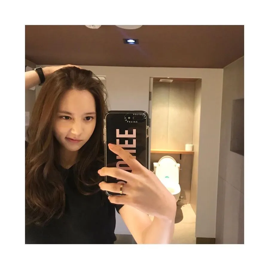 Han Seo Hee © instagram.com/hxxsxxhee