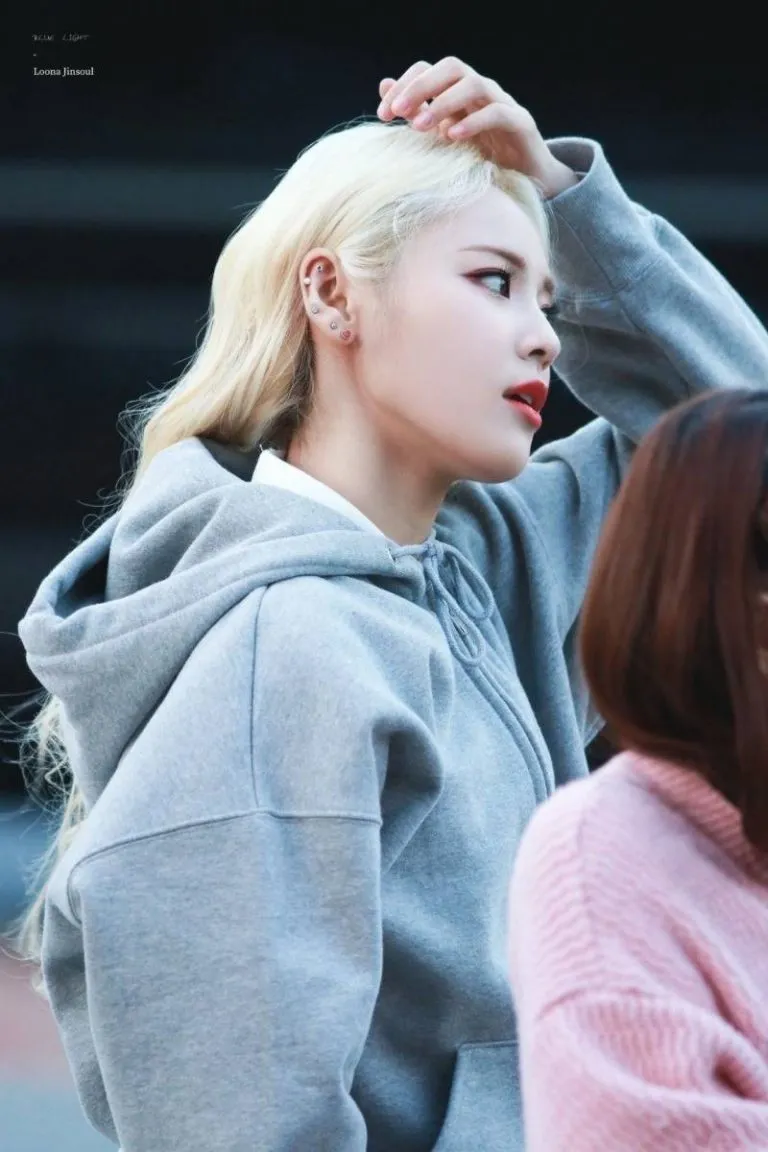 Jinsoul LOONA