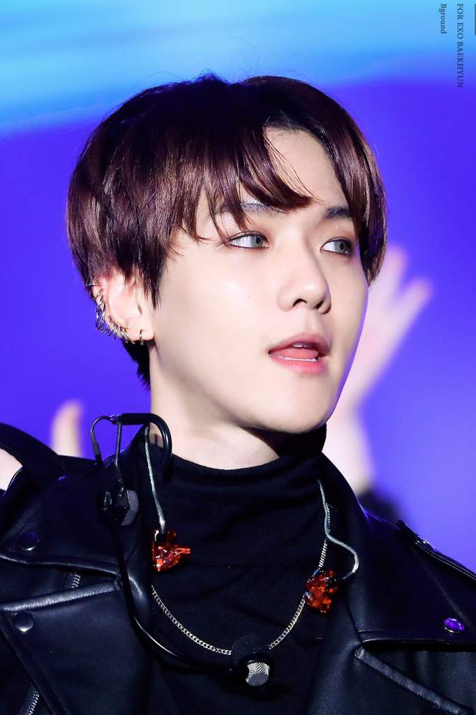 88 Koleksi Gambar Cowok Keren Pake Anting HD Terbaru