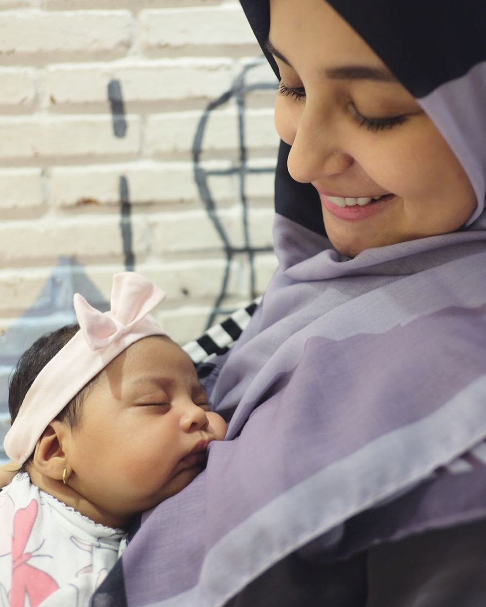 (credit: Instagram/@shireensungkar)