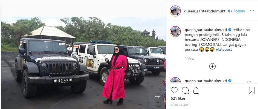 Jeep Hitam