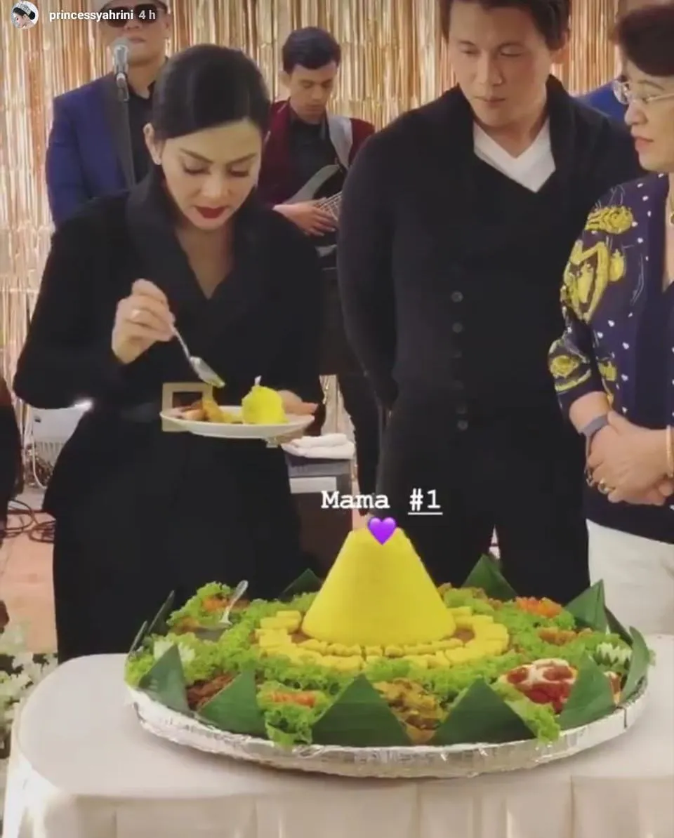 Ulang tahun Syahrini © instagram.com/princesSyahrini