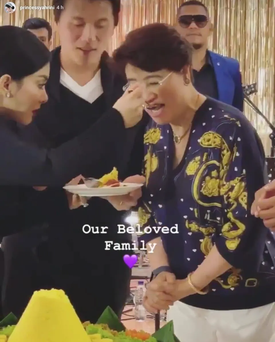 Ulang tahun Syahrini © instagram.com/princesSyahrini