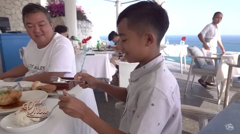 (credit: The Onsu YouTube channel)