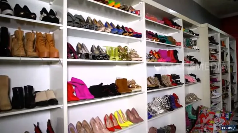 (credit: Trans 7 Official YouTube)