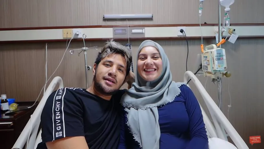 Irish ketika dirawat di RS 3 pekan lalu © youtube/AISHTV