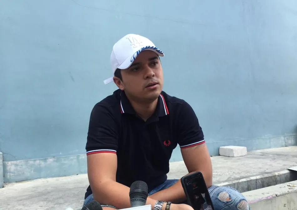 Saling Serang