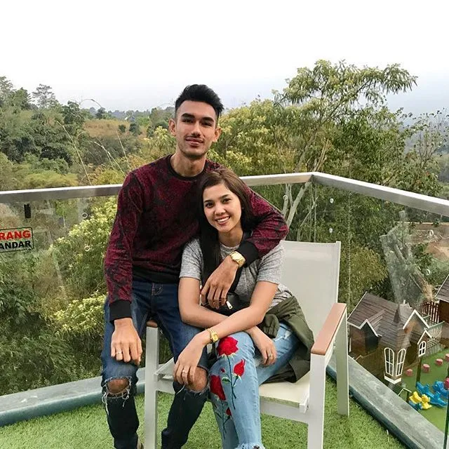 © instagram.com/rayanurfitrird