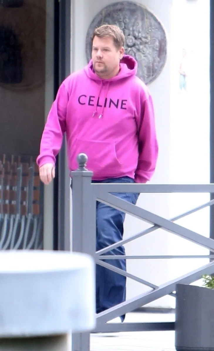 Digantikan James Corden?
