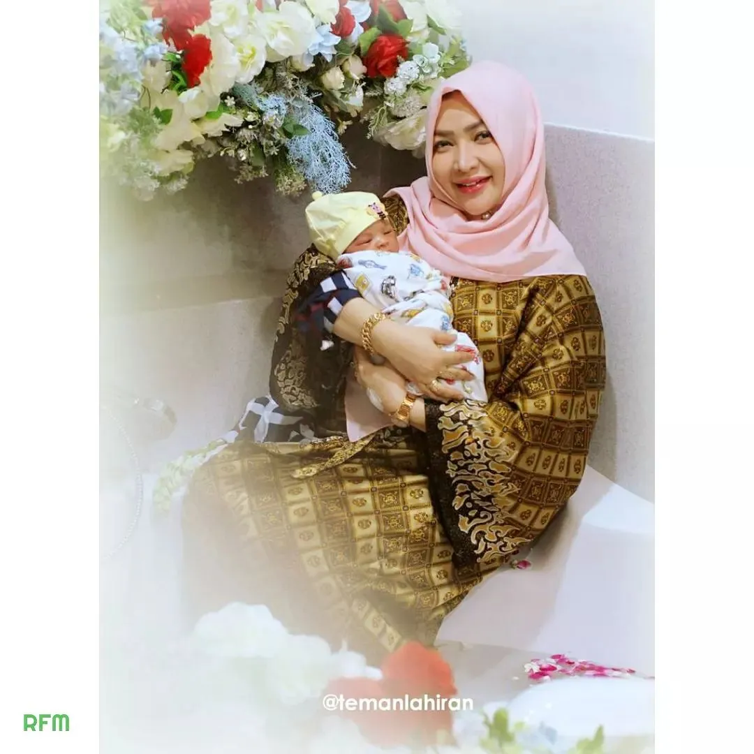 Baby Sulthan anak Roro Fitria (credit: instagram.com/roro.fitria1989)
