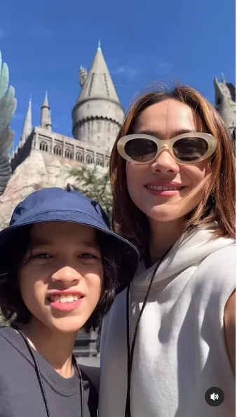 credit: instagram.com @bclsinclair