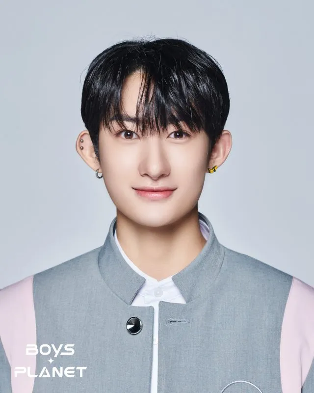 Haruto kelahiran 16 November 2004 yang berasal dari Tokyo, Jepang. Ia dari agenso WakeOne Entertainment yang pernah ikut acara LOUD serta bisa bahasa Jepang, Inggris, Korea dan sedikit Mandarin.