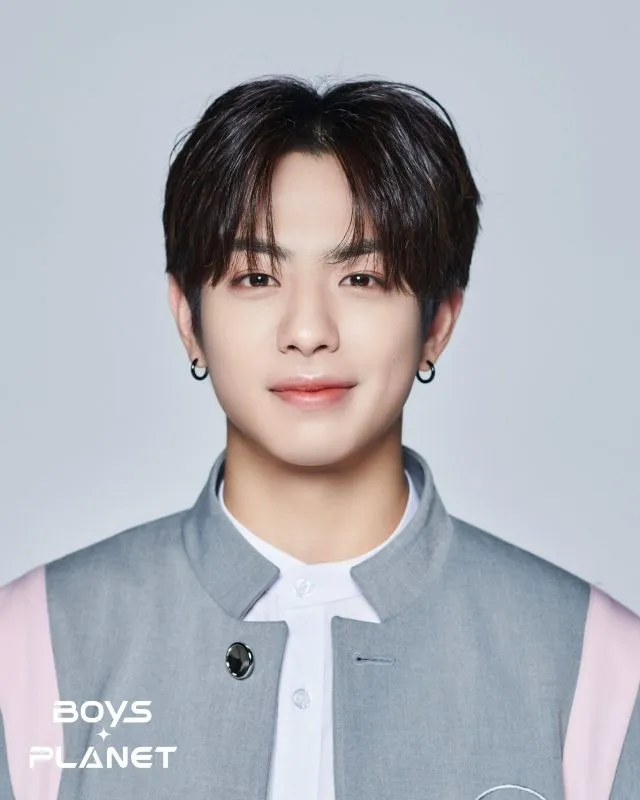Keita kelahiran 4 Juli 2001 yang berasal dari Osaka, Jepang. Ia merupakan trainee dari RAIN Company yang merupakan member CIIPHER dan pernah ikut ajang YG Treasure Box.