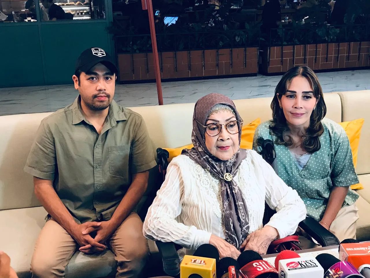 Hariati Ibunda Ferry Irawan © KapanLagi.com/Dadan Eka Permana