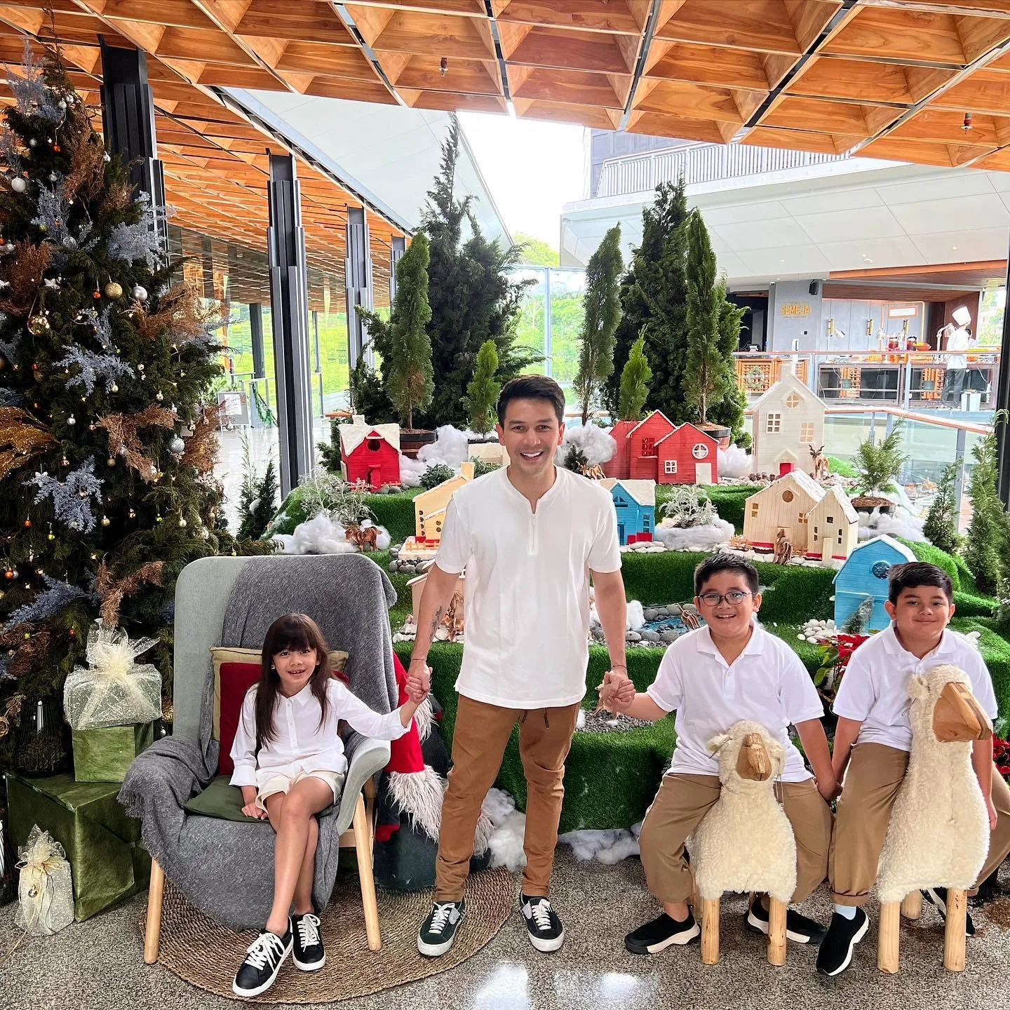 Jonathan Frizzy © instagram/ijonkfrizzy