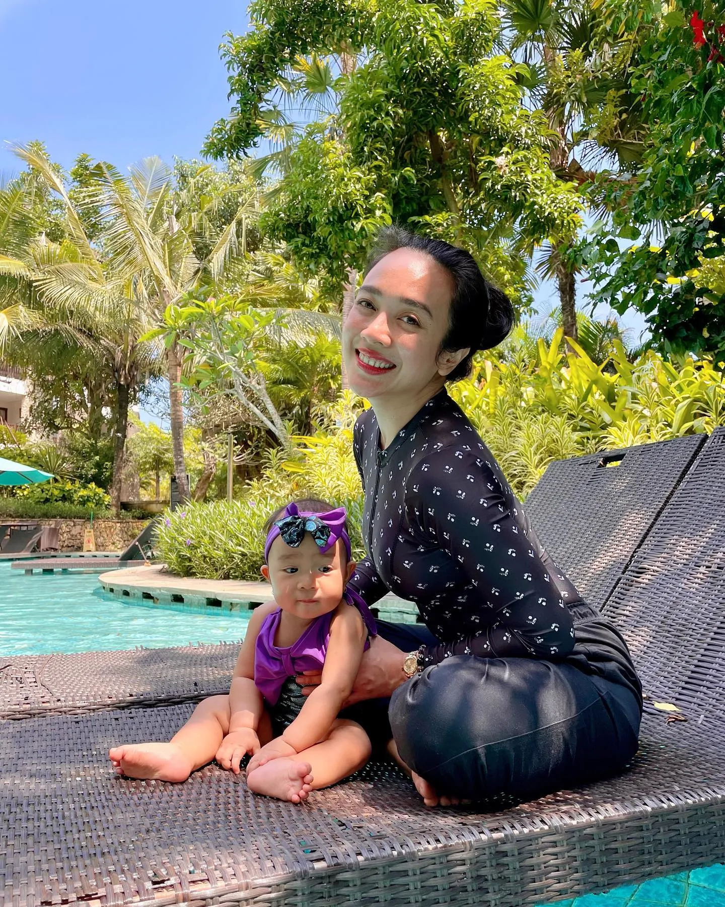 Bayi perempuan nan cantik jelita kelahiran 14 Juni 2022 itupun mereka beri nama Sanne El Azhar. 