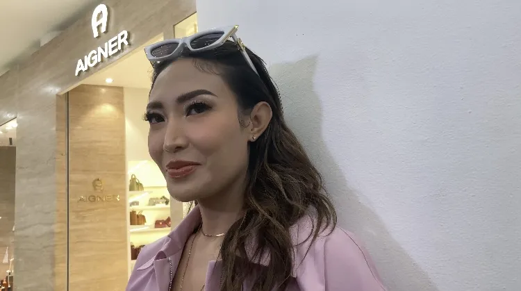 Ayu Dewi © KapanLagi.com/Nuzulur Rakhmah