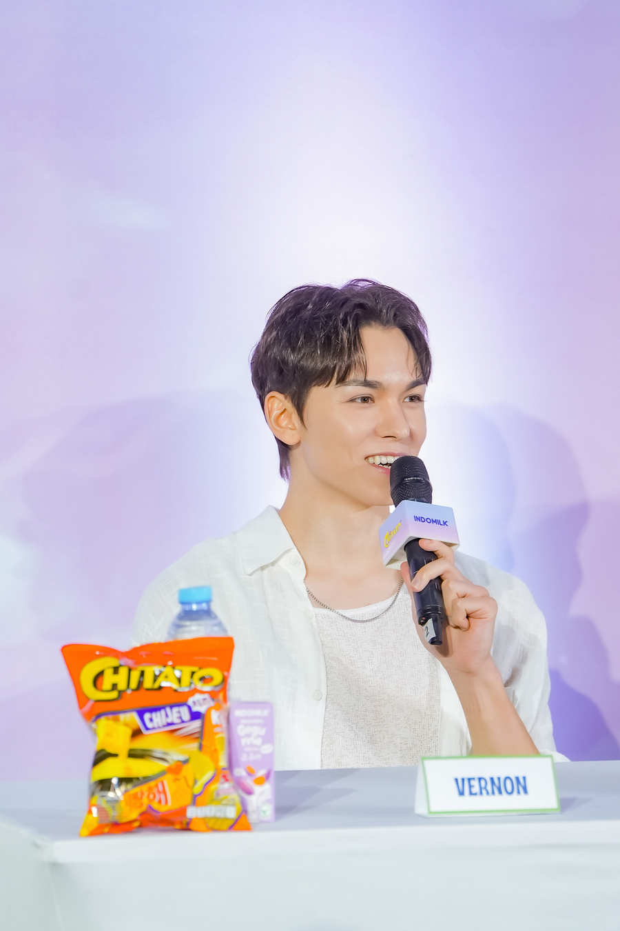 VERNON also explained the spirit of continuing to be authentically oneself in line with the meaning of Indomilk's Taste the Authenticity campaign.