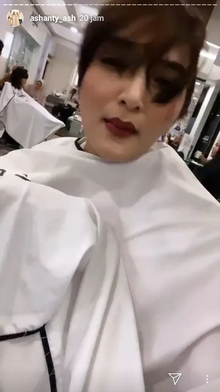 6 Foto Rambut Baru Ashanty Berponi Depan, Imut Banget Seperti Boneka