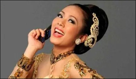 6 Potret Cerita Masa Kecil Soimah yang Hidup Dengan Keterbatasan, Bahkan Sampai BAB di Kebun