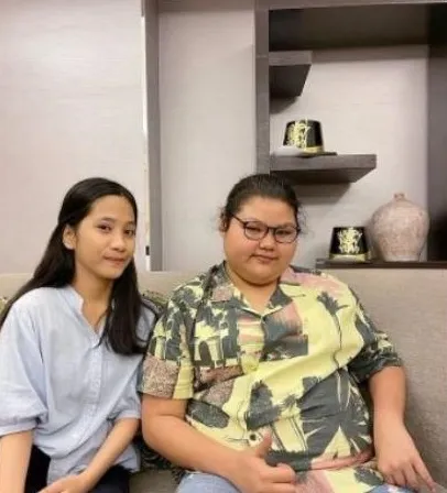 6 Potret Icha Pratiwi Viral Karena Mirip Banget Nagita Slavina Saat Masih Muda Kapanlagi Com